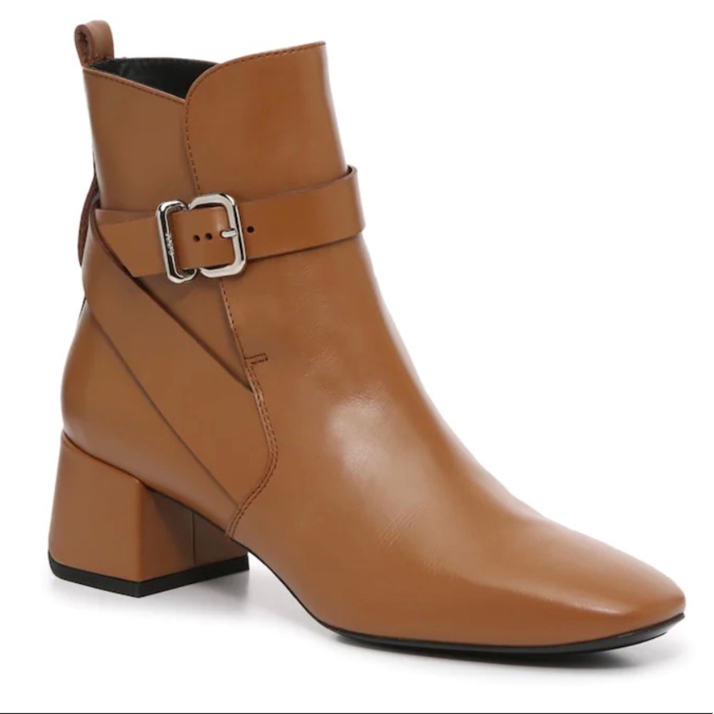 {Tods} Cuoio Gon Bootie Cognac Size 37 NWOB